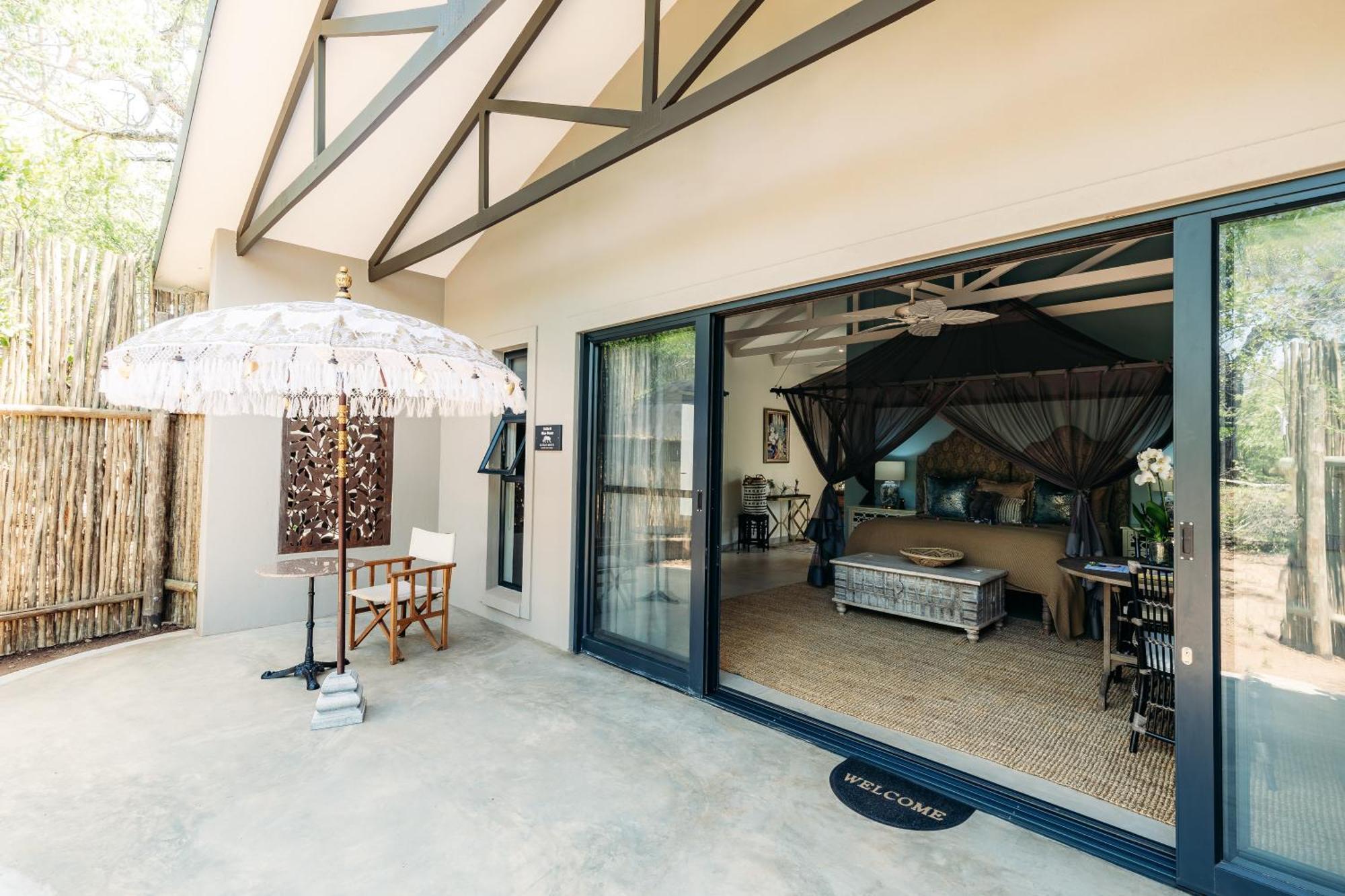 Safari Moon Luxury Bush Lodge 호에드스프뤼트 외부 사진