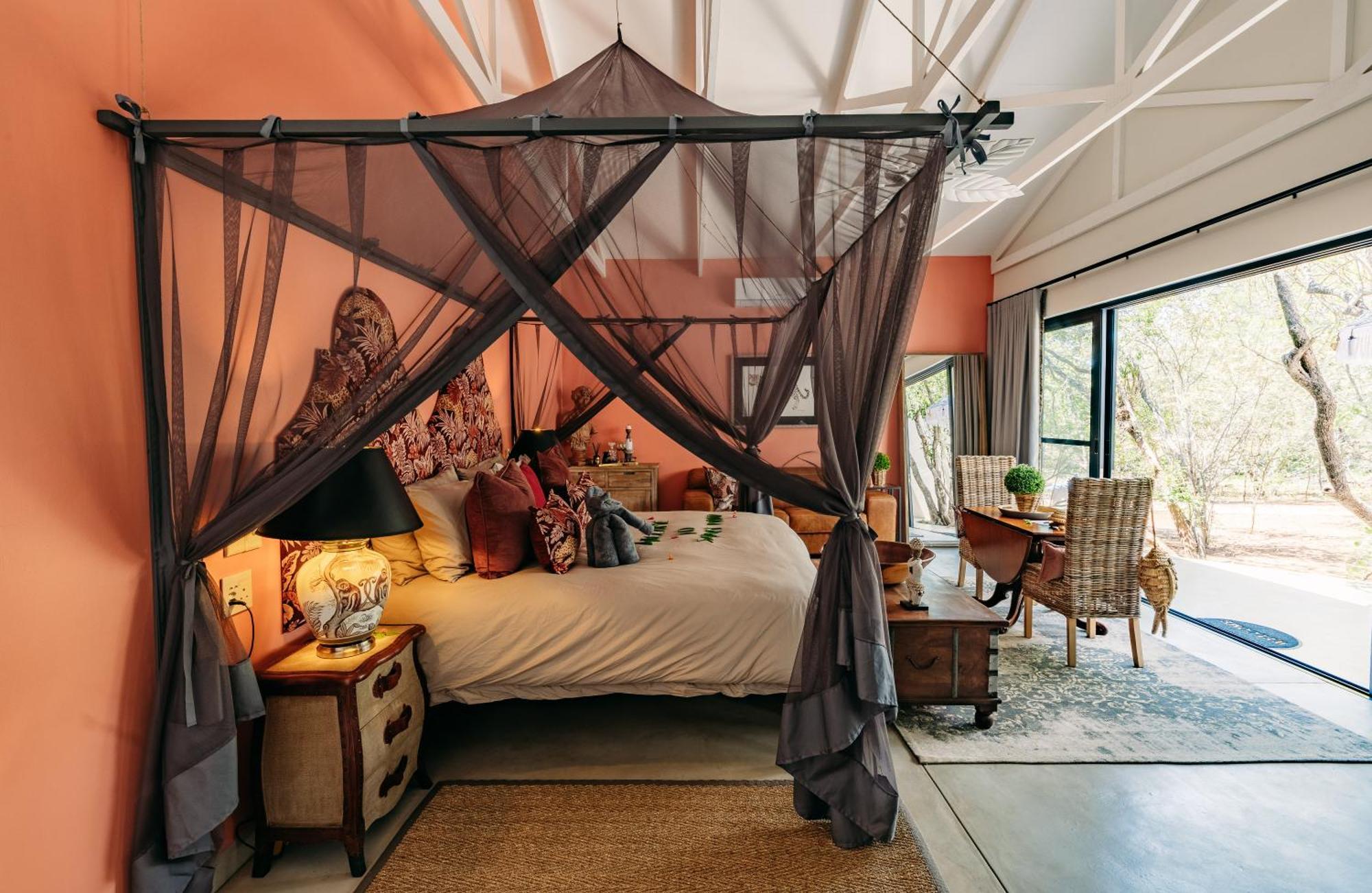Safari Moon Luxury Bush Lodge 호에드스프뤼트 외부 사진