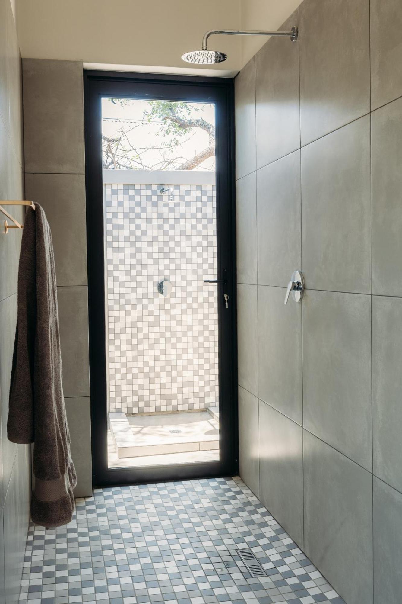 Safari Moon Luxury Bush Lodge 호에드스프뤼트 외부 사진